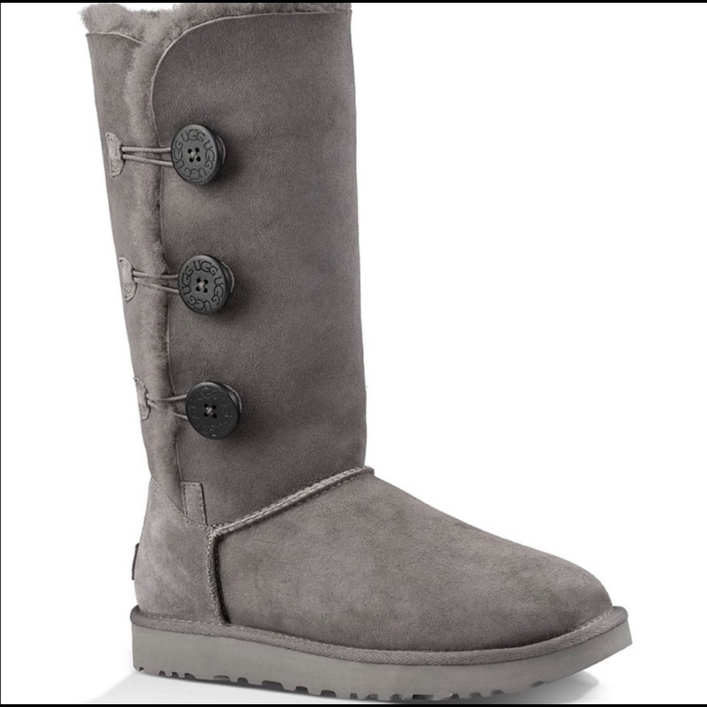 Ugg Bailey Button triplet